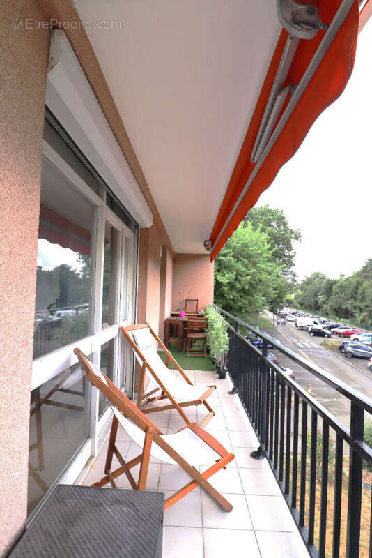 Appartement à VELIZY-VILLACOUBLAY