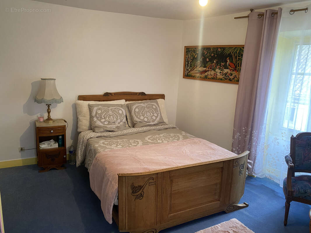 Immeuble avec commerce et logement - photo 12