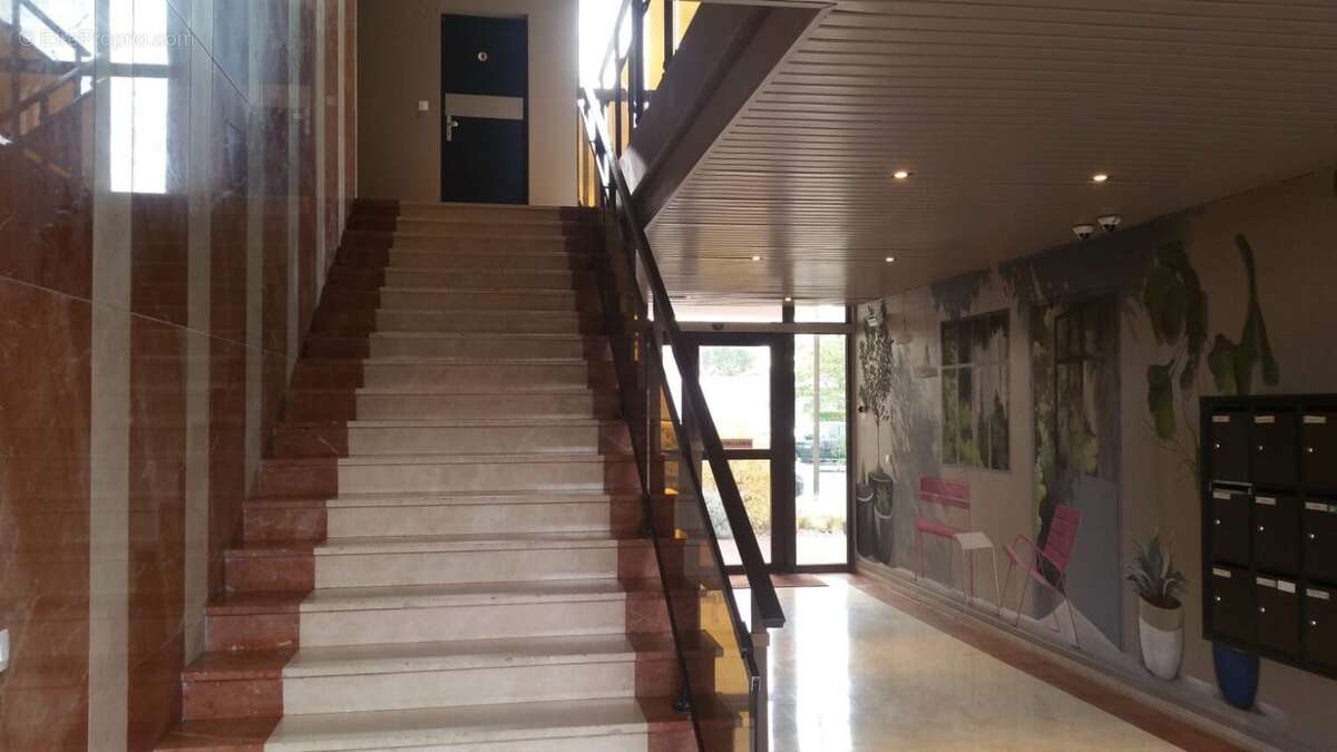 Appartement à TORCY