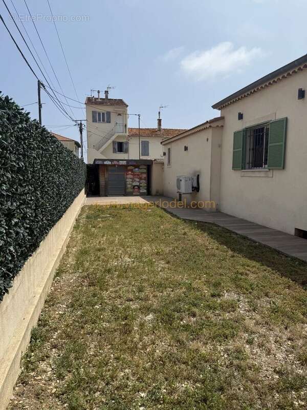 Maison à CAGNES-SUR-MER