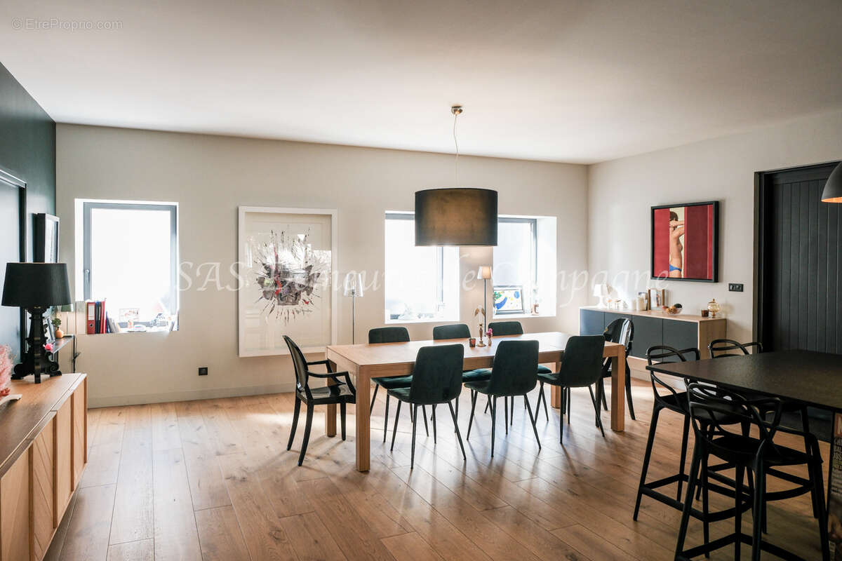 Maison à SAINT-SATUR