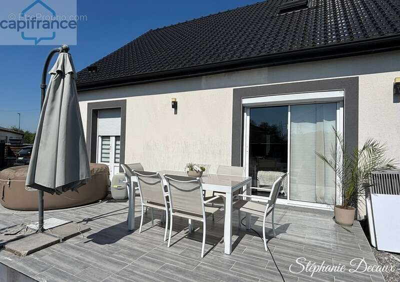  À VENDRE – Pavillon récent  – 105 m² – 3 chambres – Semi plain-pied – DPE B – Jardin – Cour - photo 9