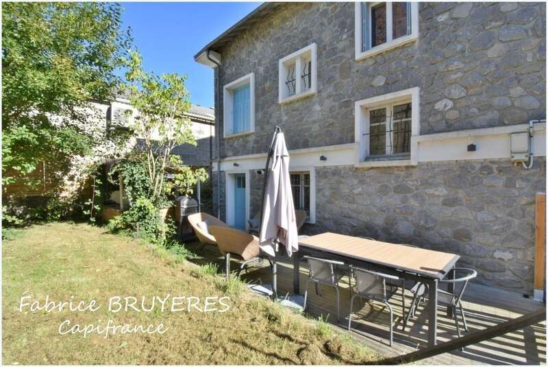 Maison à vendre 7 pièces USSEL (19) - photo 3
