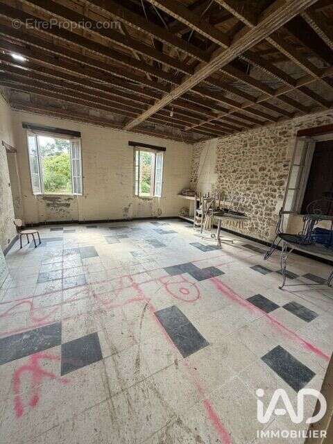 Maison 168 m² à Saint-Christoly-De-Blaye  - photo 6