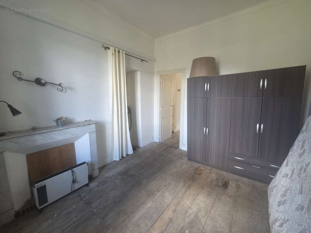 Appartement à SAINTE-LUCIE-DE-TALLANO