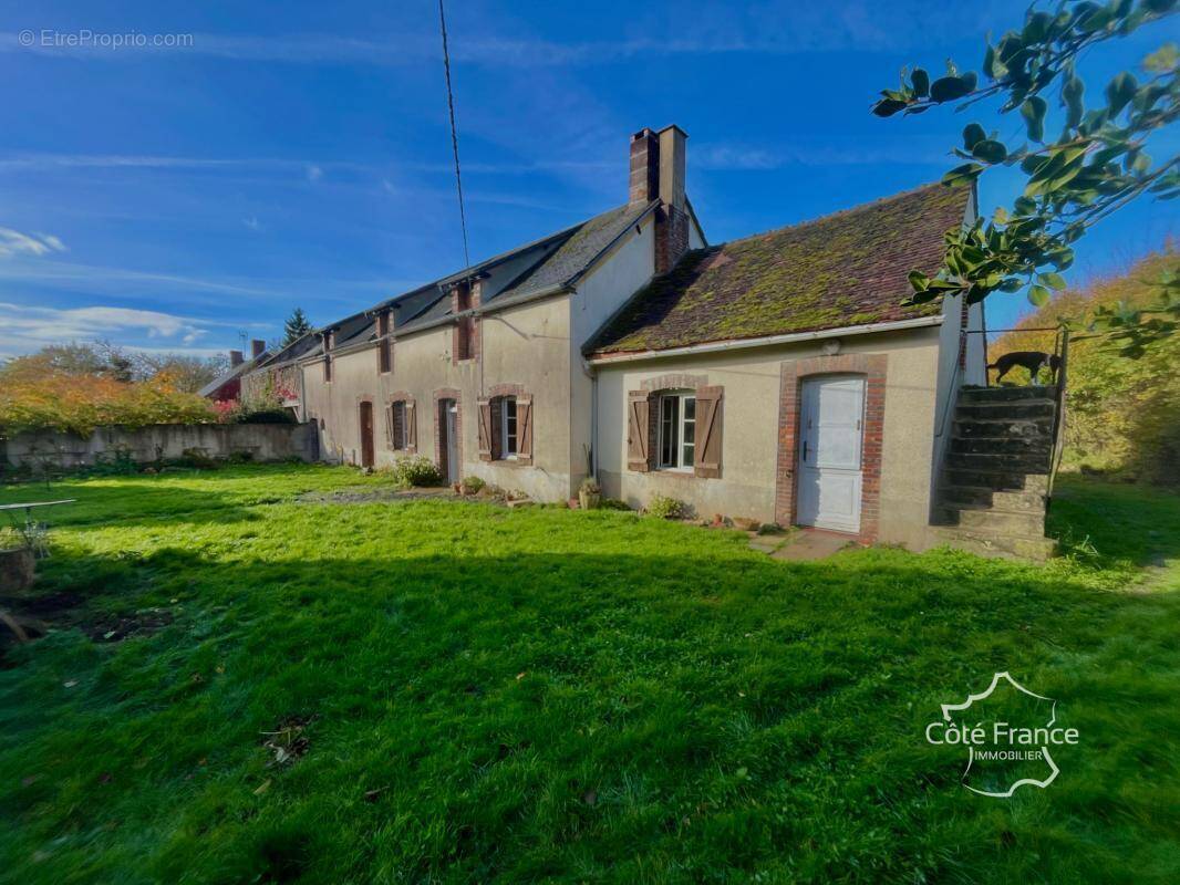 Maison à TANNERRE-EN-PUISAYE