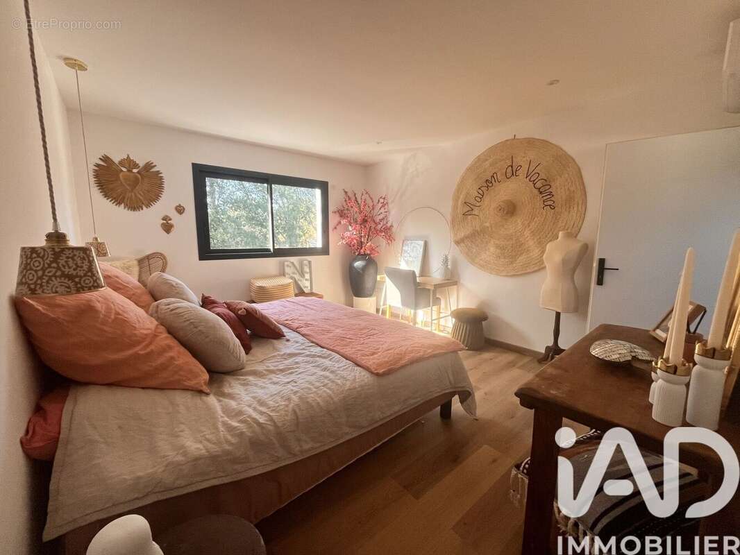 Maison 168 m² à Villevieille  - photo 3