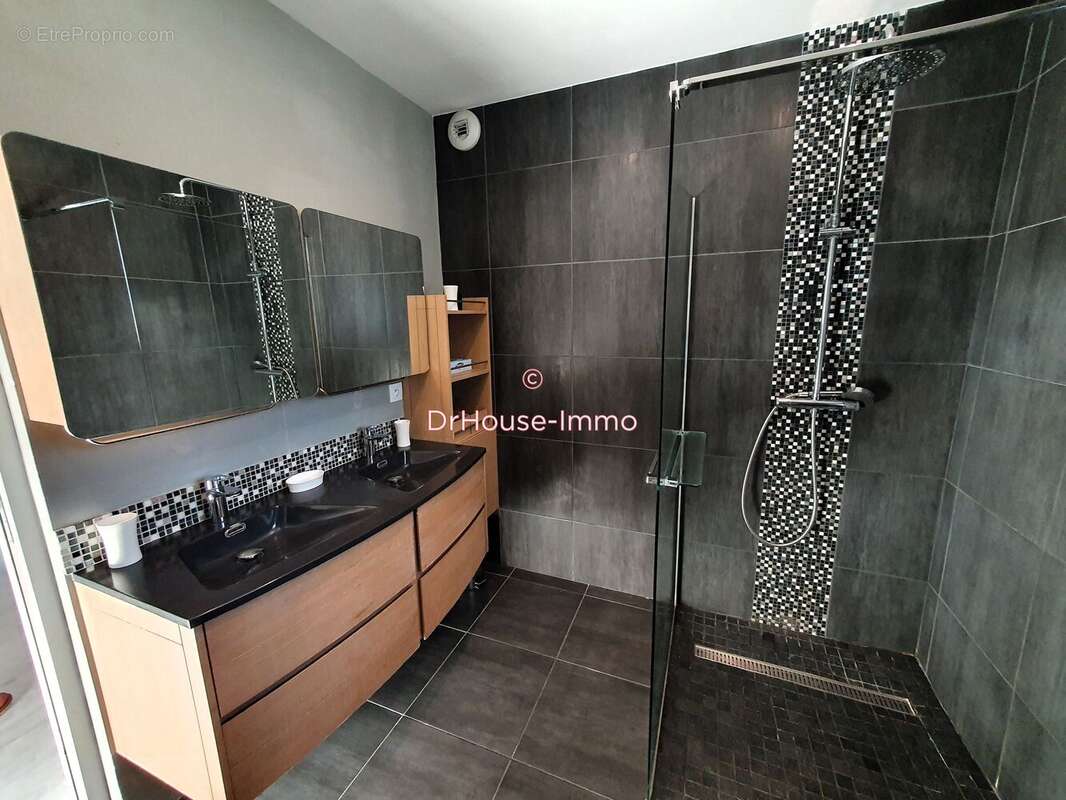 Maison à SAINT-PIERRE-DE-PLESGUEN