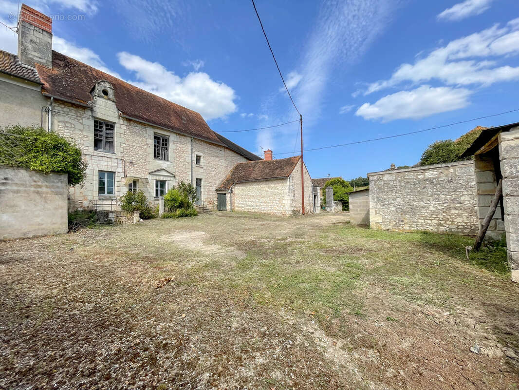 Maison à SAINT-SAUVEUR