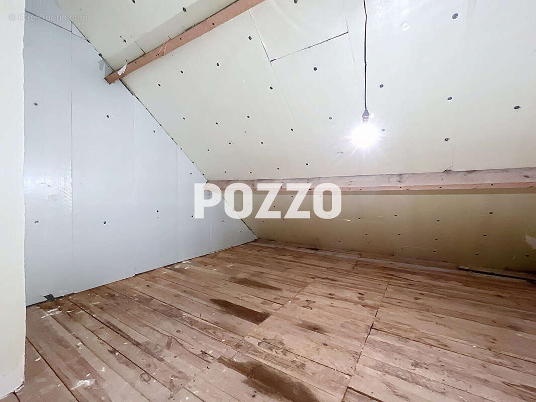 Maison à BRICQUEVILLE-SUR-MER