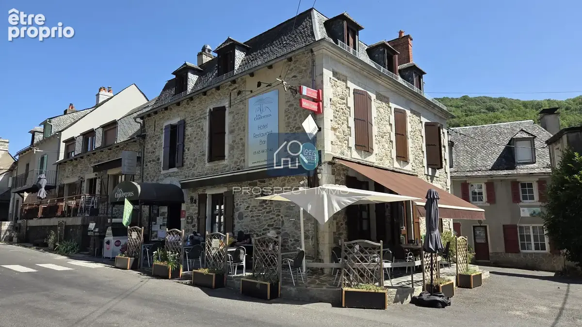 2 hôtels et restaurants, 24 chambres et parking - photo 9