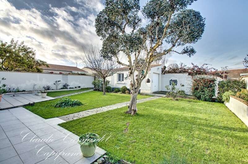 Maison à NIEUL-SUR-MER