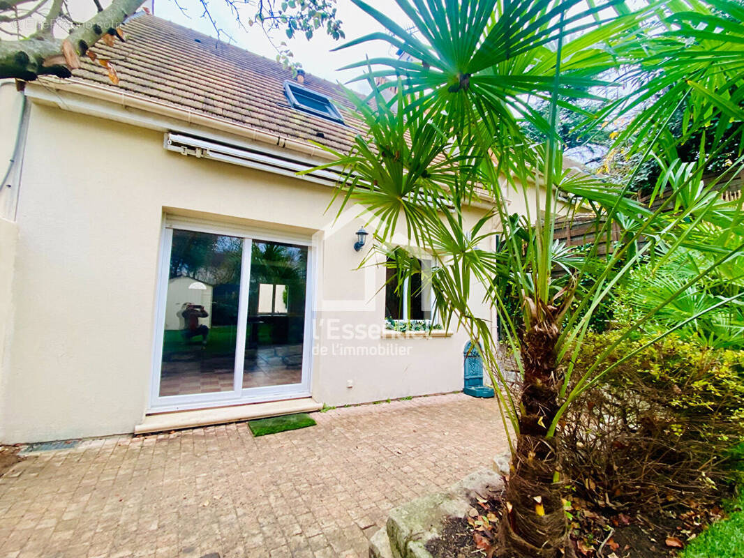 Maison à TRIEL-SUR-SEINE