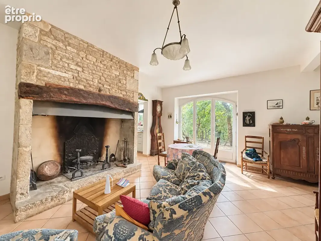 Maison en pierre -155 m² -5 chambres -terrain 1,09 ha -hangar 133 m² -gignac - photo 4