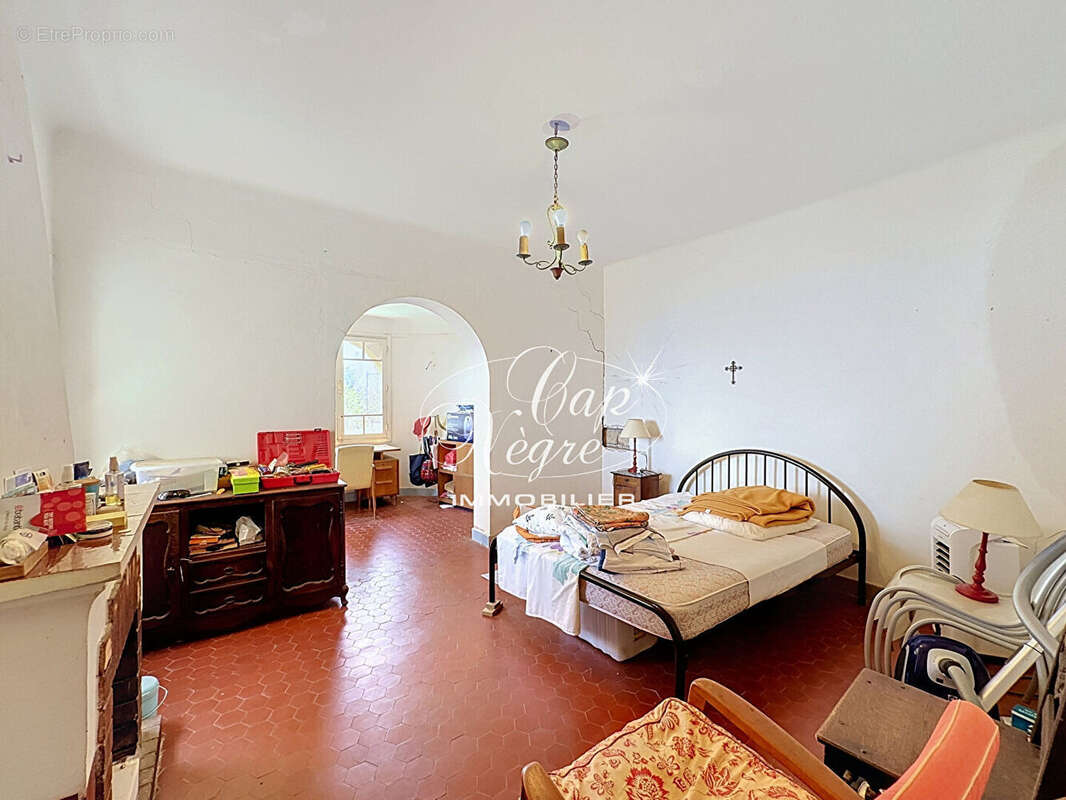 Charmante villa d'epoque avec vue mer panoramique - photo 11
