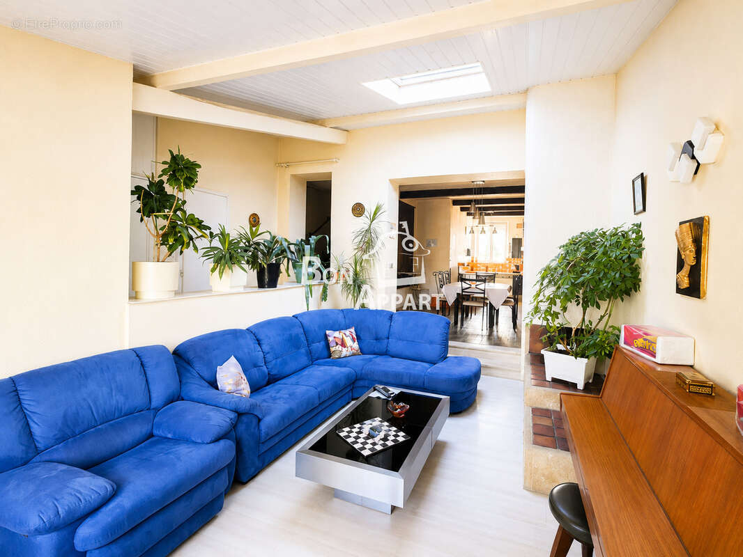 Maison pleine de potentiel à Sainte marie aux Chênes 123000€ FAI - photo 3