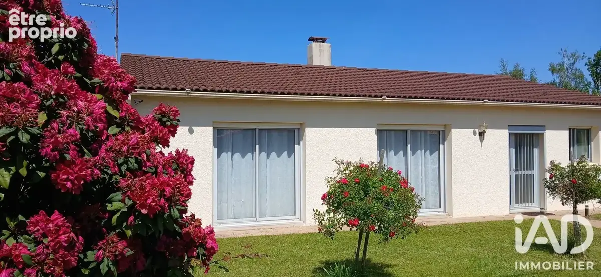 Photo 1 - Maison à LES HERBIERS
