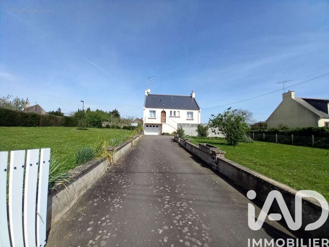 Maison 93 m² à Saint-Ouen-De-Mimbre  - photo 3
