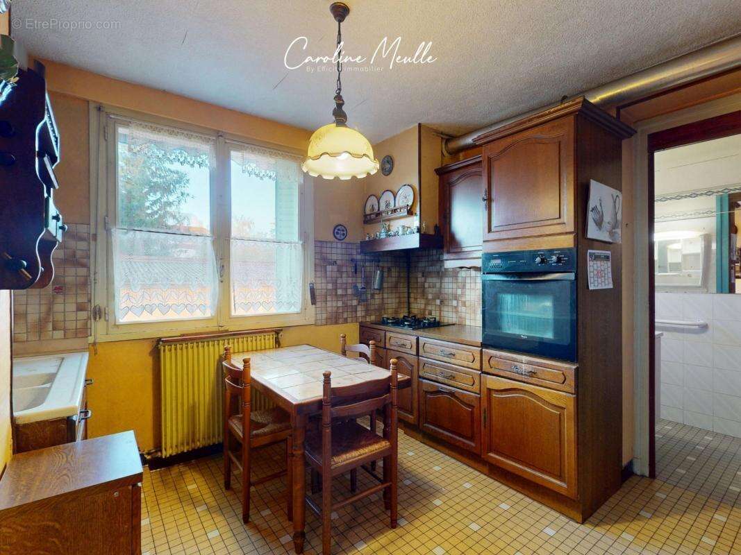 Appartement à LYON-8E