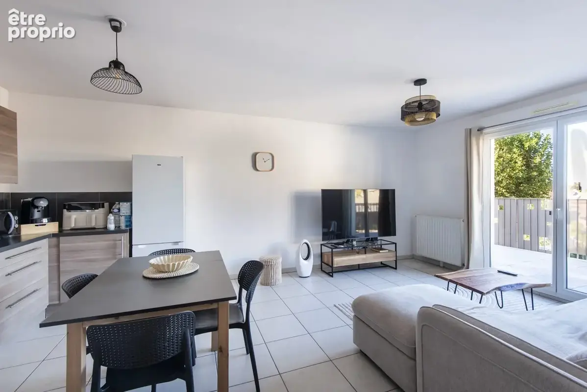 Appartement 3 pièces 56 m² à vendre à Salon-De-Provence (13300) - photo 1
