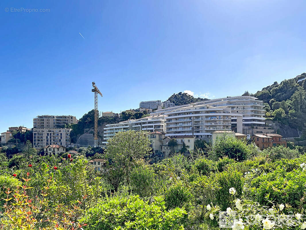 Appartement à BEAUSOLEIL