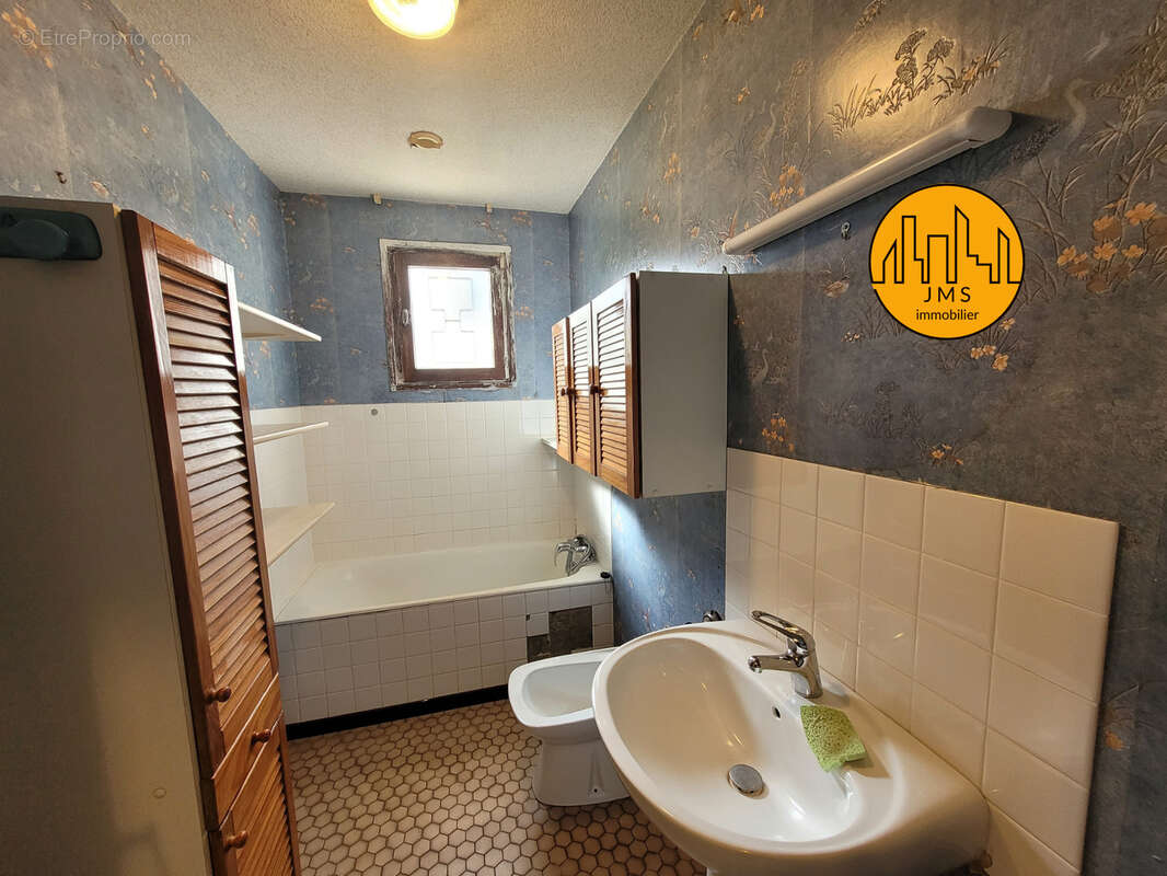 Maison à LA FERTE-HAUTERIVE