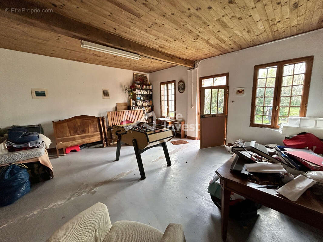Maison à JOUY