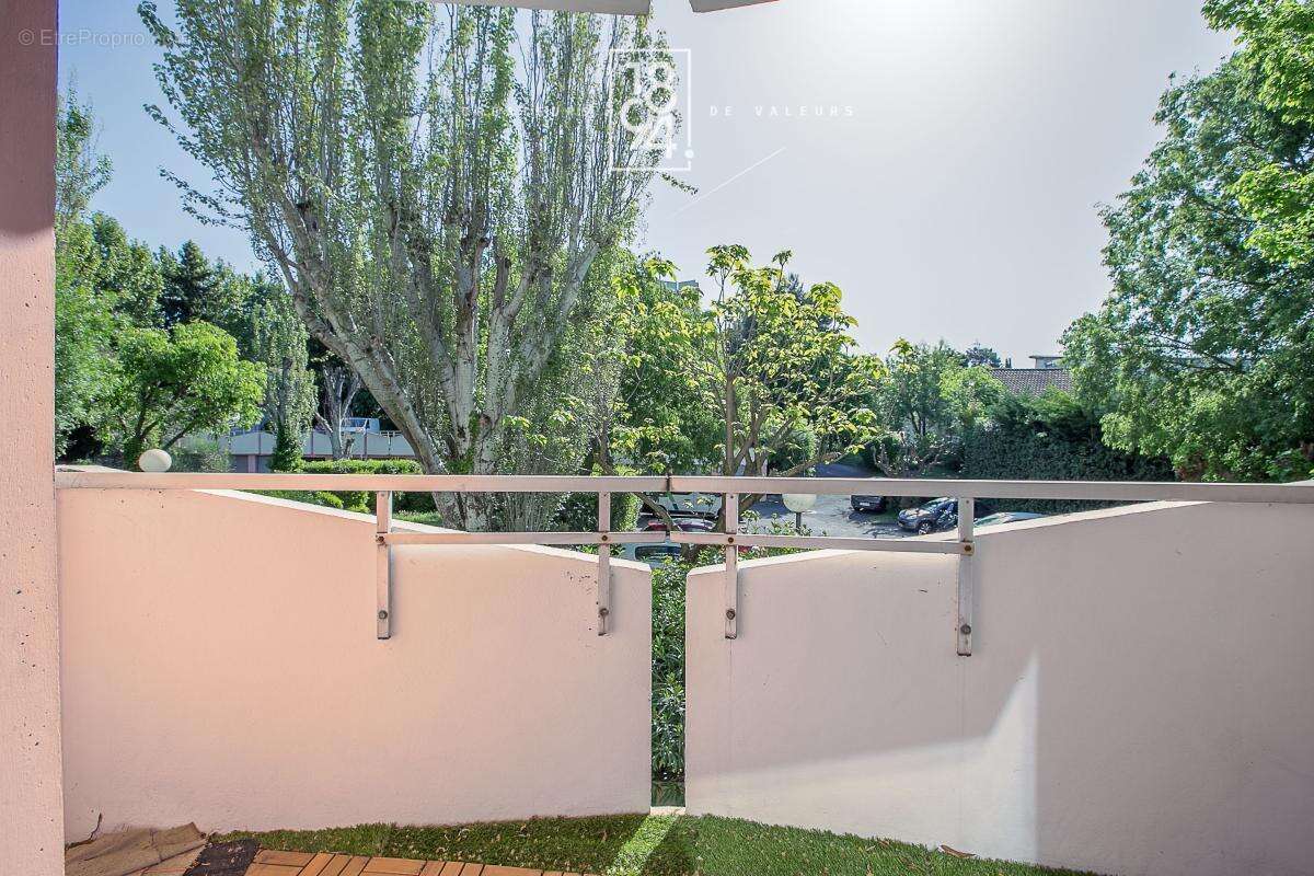 Appartement à MARSEILLE-14E