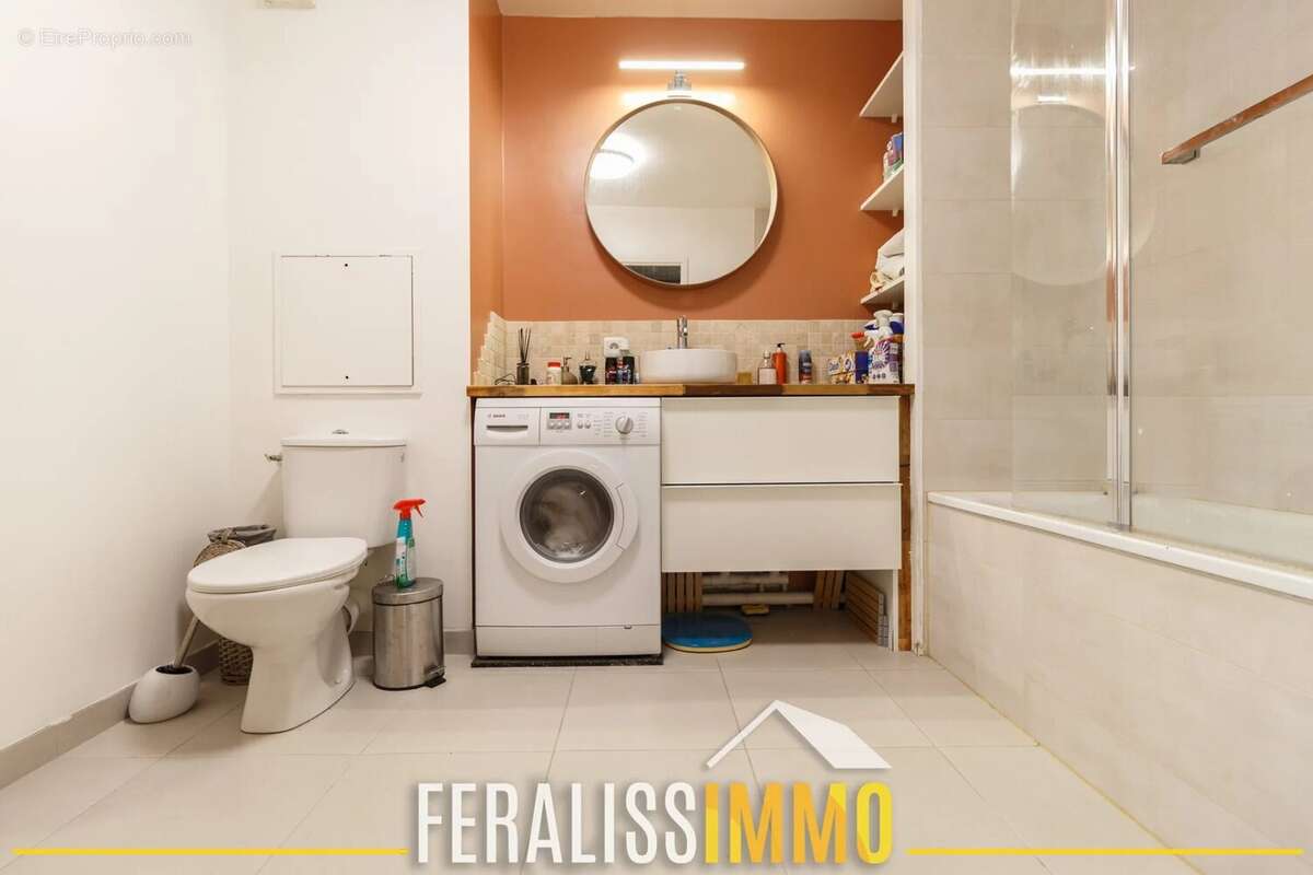 Grand F2 avec extérieur dans immeuble de 2009 ! - photo 9