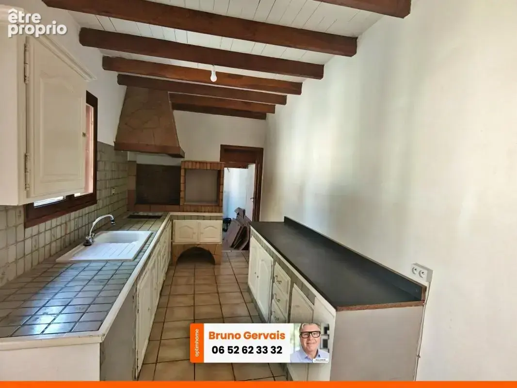 Maison familiale 150 m² avec garage, bureau indépendant, terrasse et grand espace de stockage à Frontignan centre - photo 4