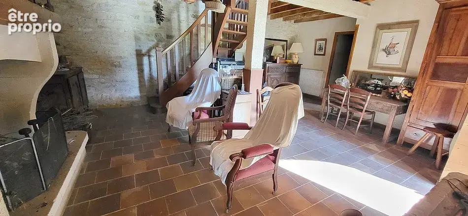 Ensemble immobilier en pierre avec jardin - photo 12