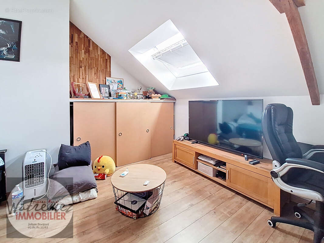 Maison à VIEUX-CONDE