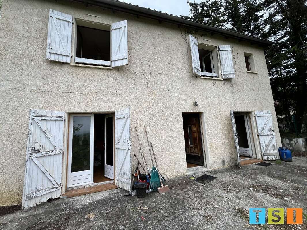 Maison à BORDES-DE-RIVIERE
