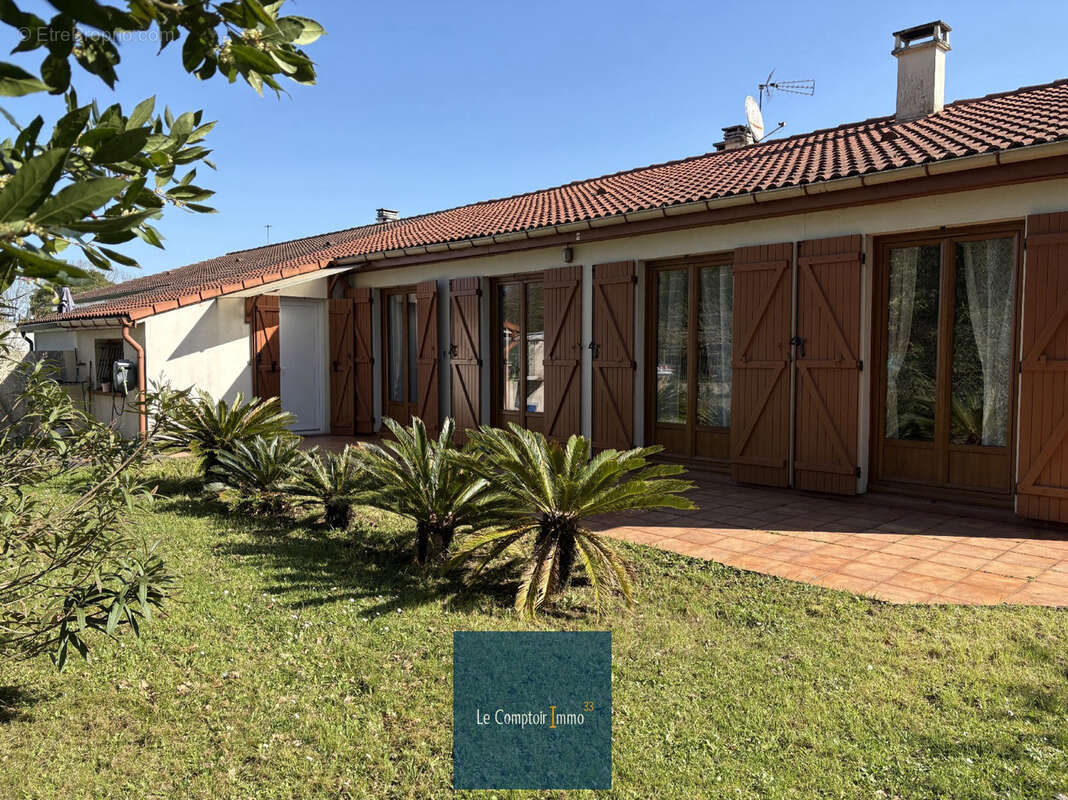 Maison à CARBON-BLANC