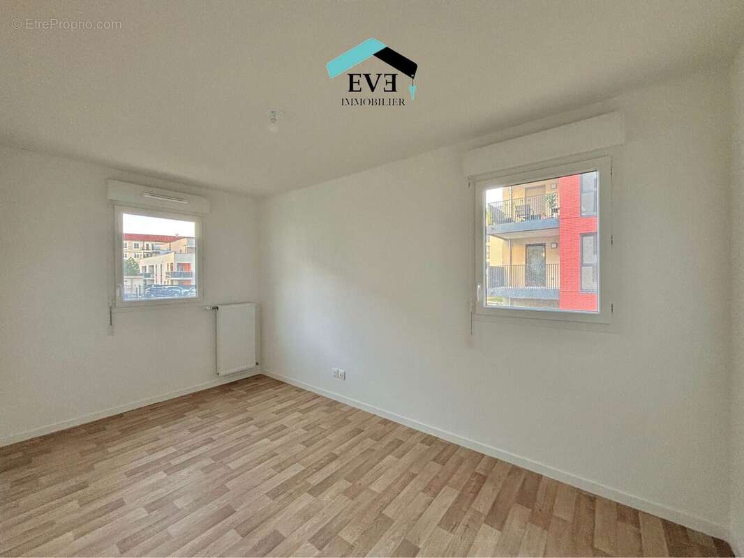 Appartement à PONT-DE-CHERUY