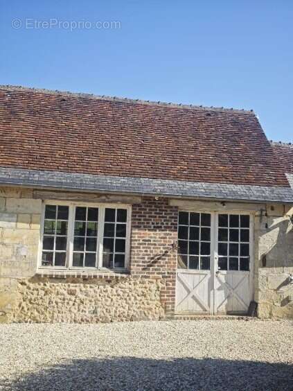 Maison à LA CHARTRE-SUR-LE-LOIR