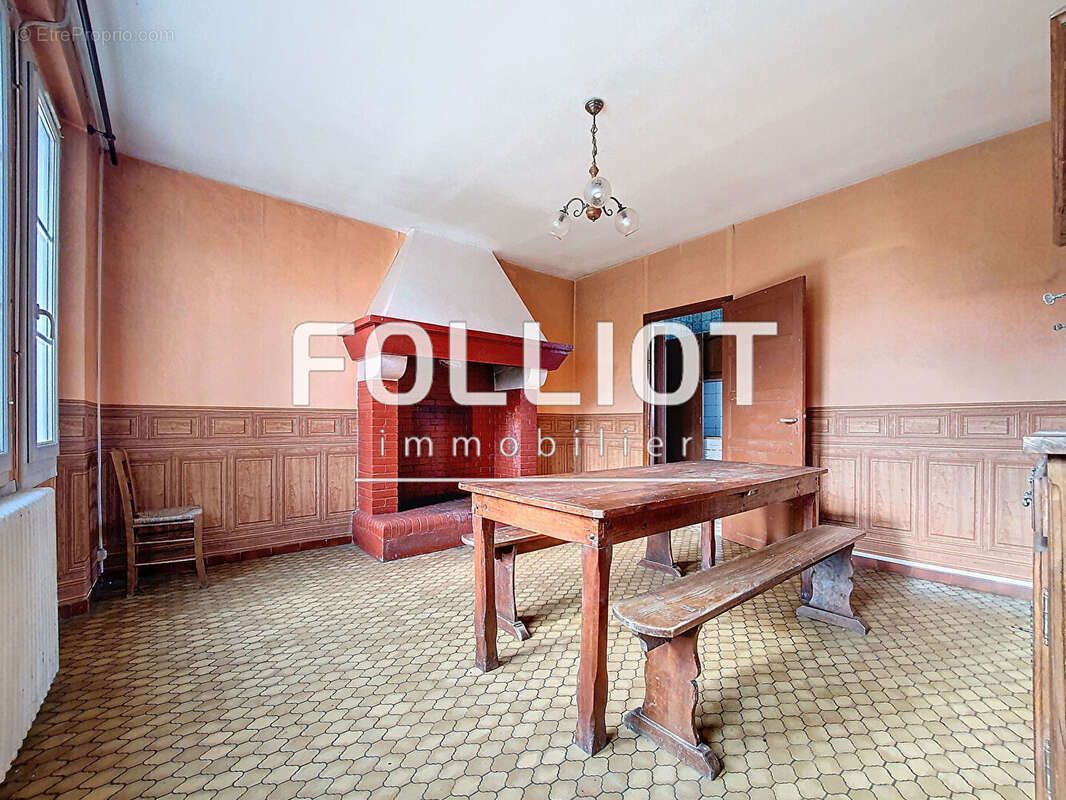 Maison à LA HAYE-DU-PUITS