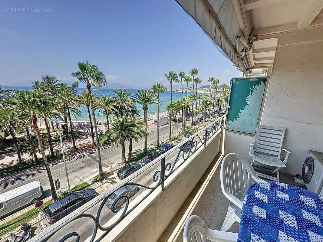 Appartement à CANNES