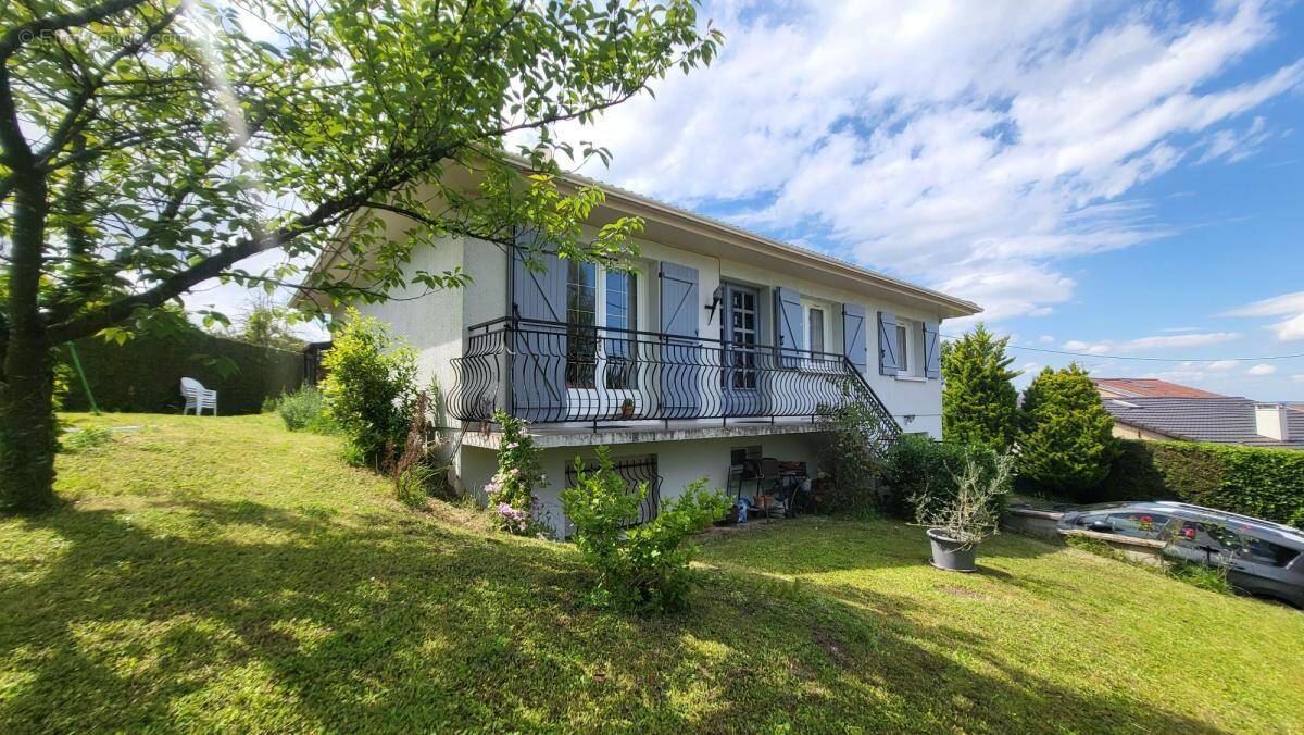 Maison à LAGNEY