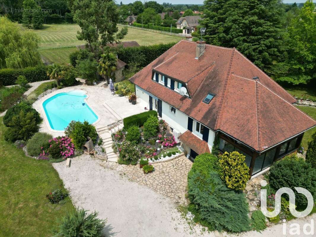 Photo 3 - Maison à MERVANS