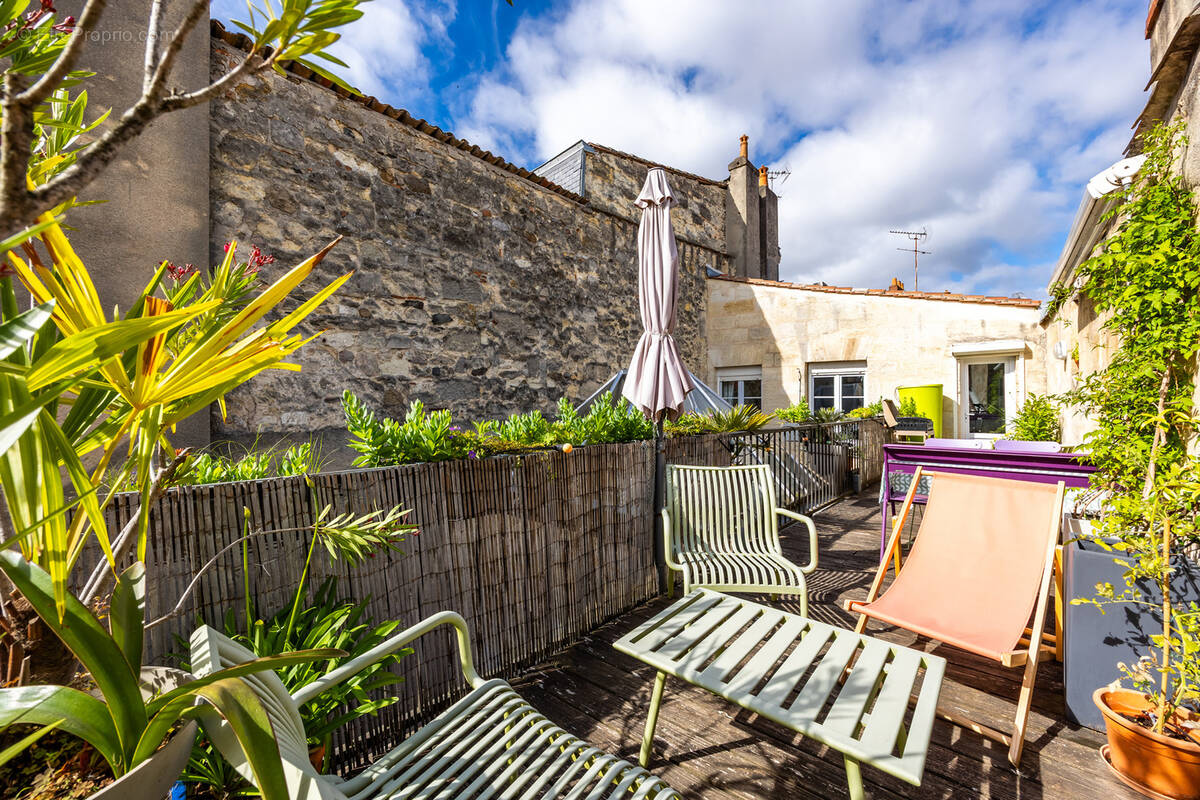 Appartement à BORDEAUX