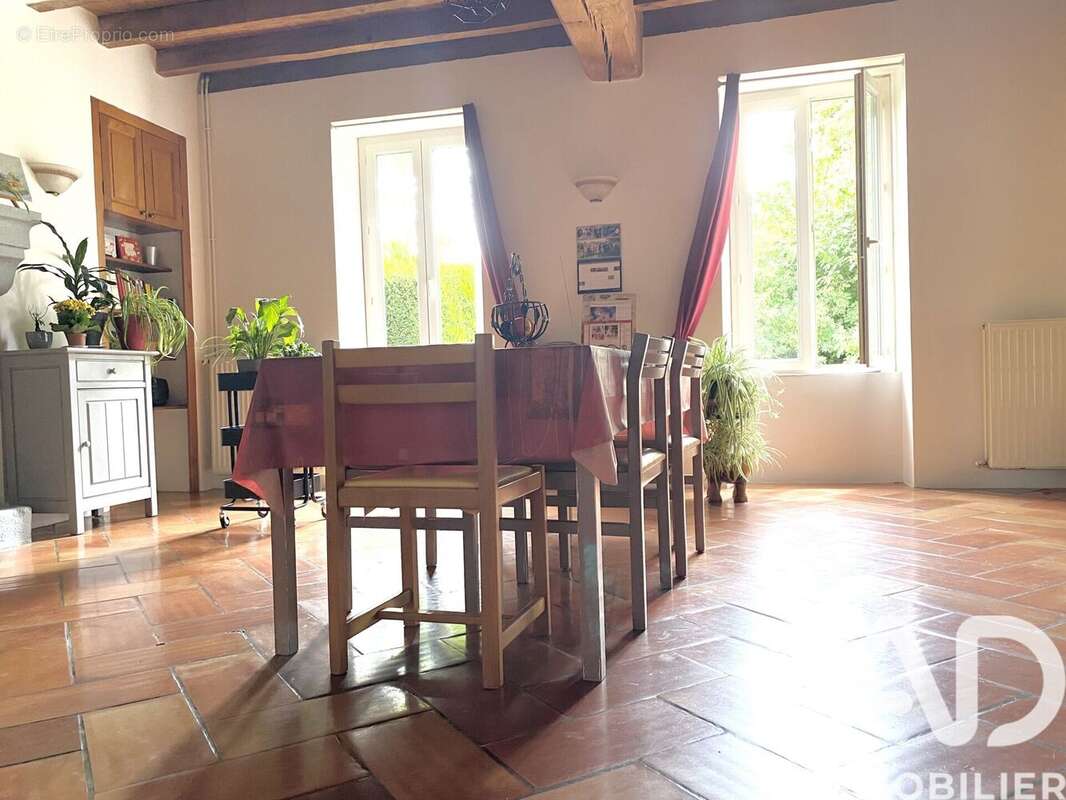 Photo 3 - Maison à COMBRAND