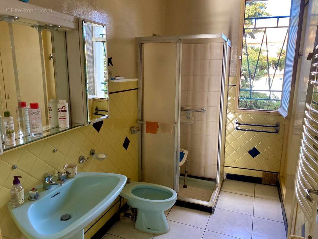 AGDE - Splendide Maison de 168m² à Agde, Proche de Toutes les Commodités - photo 15