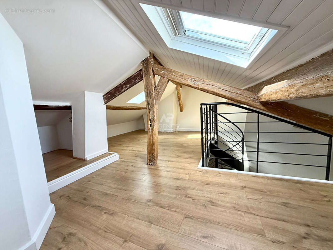 Appartement à POISSY