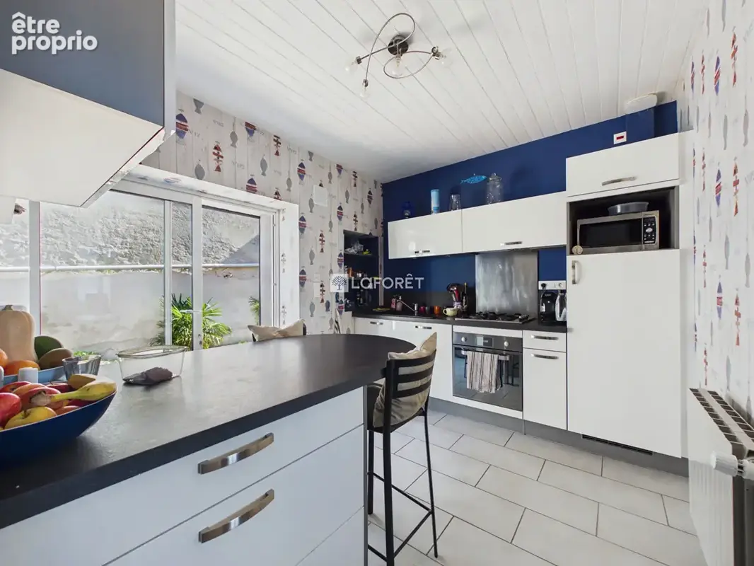 Maison GUILVINEC 6 Pièces 114.76 m² - photo 2