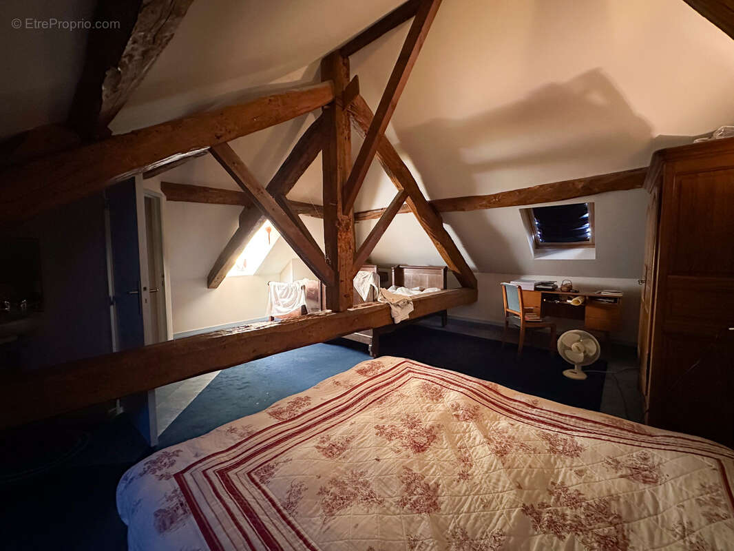 Maison à COLAYRAC-SAINT-CIRQ