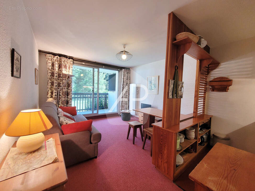 Appartement à LA SALLE-LES-ALPES