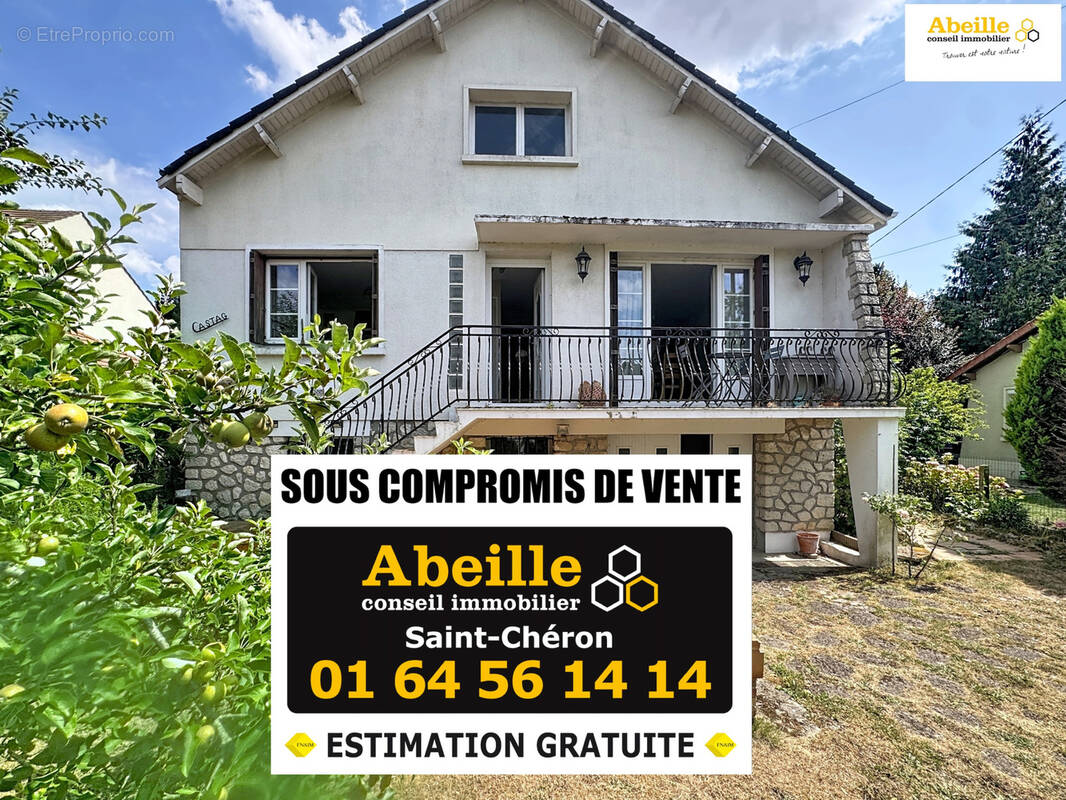 Maison à SAINT-CHERON