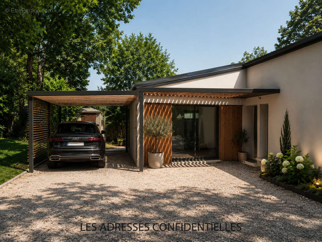 Maison à TASSIN-LA-DEMI-LUNE