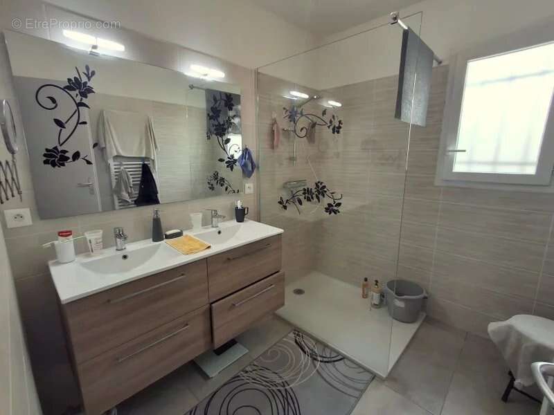 Maison à SAINT-AMBROIX